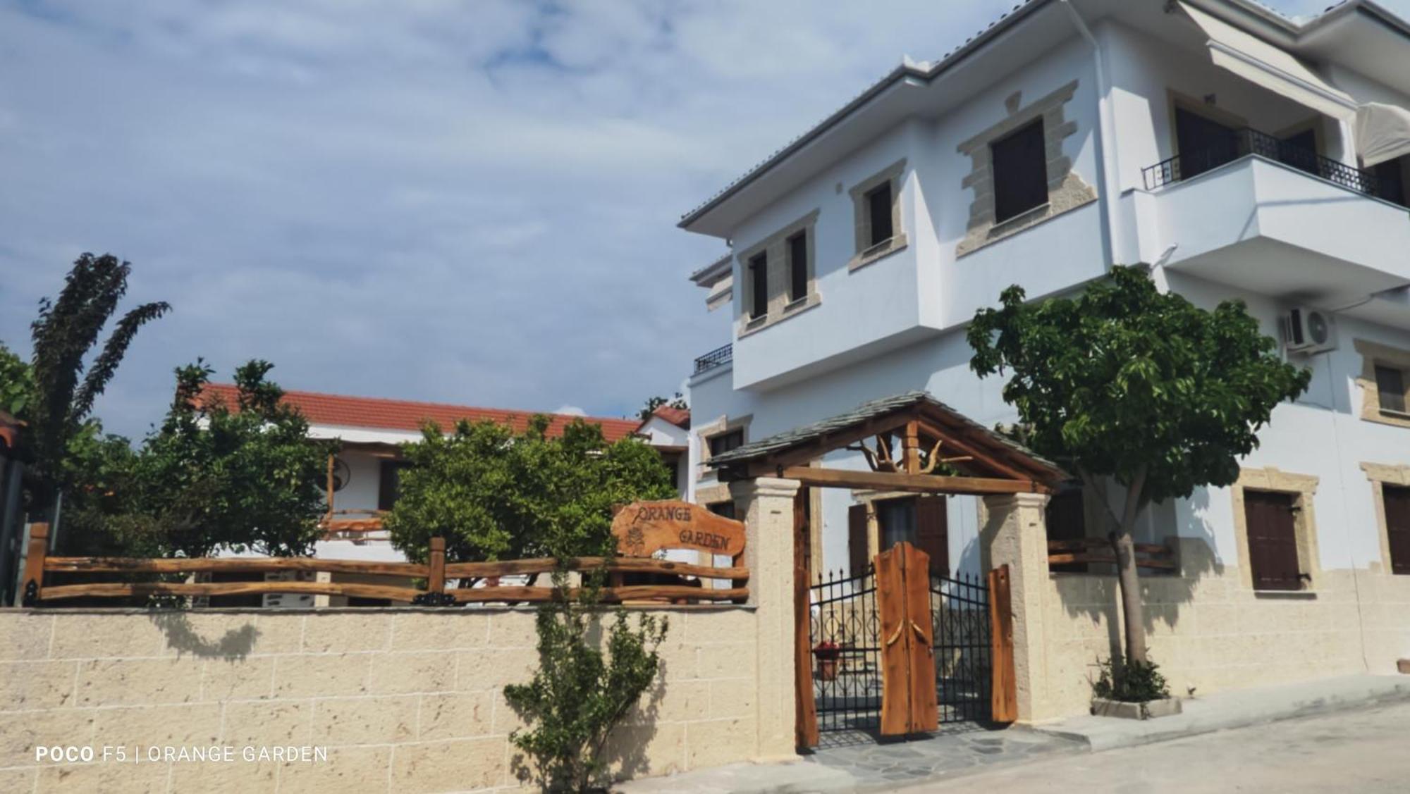 Orange Garden Loft Apartment Kala Nera Bagian luar foto